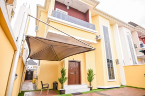Executive 4 bedroom house